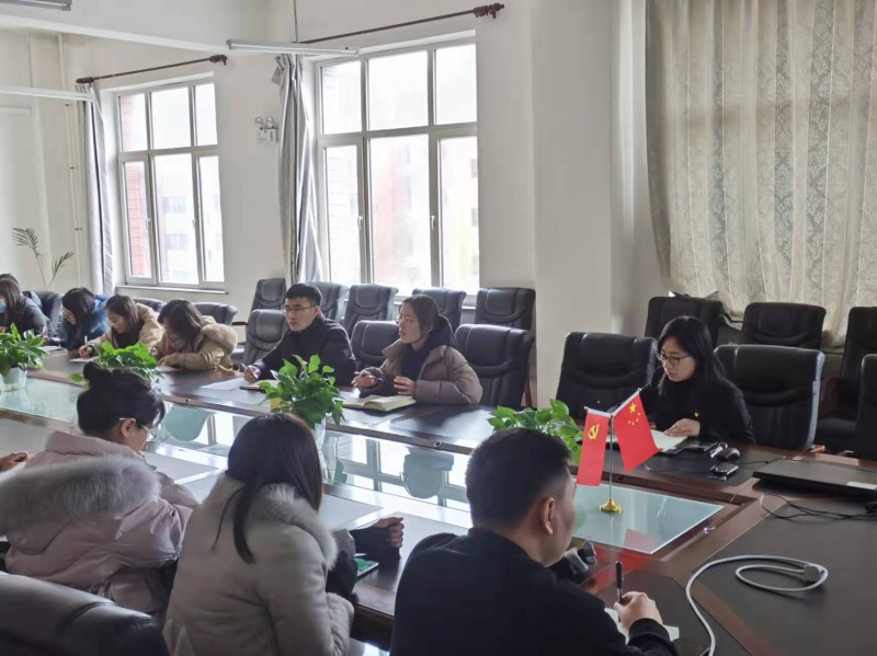 2026世界杯合作官网组织2021年秋季学期班导师培训会议——谈心谈话和召开主题班会的技巧